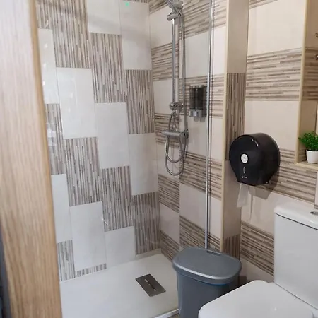 Con Encanto D'camino 호스텔 *